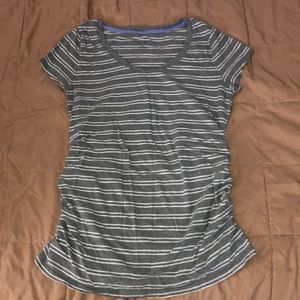 Liz Lange Medium Maternity Top 🤰🏼